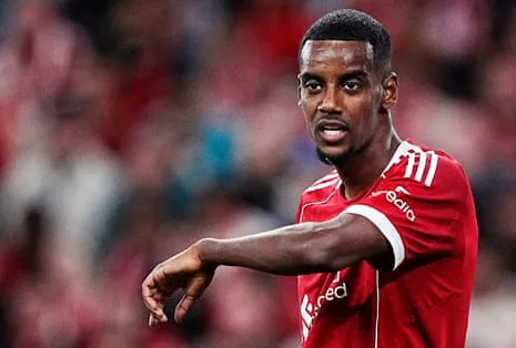 Isak's Debut Delivers Star Power Despite Noticeable Rust